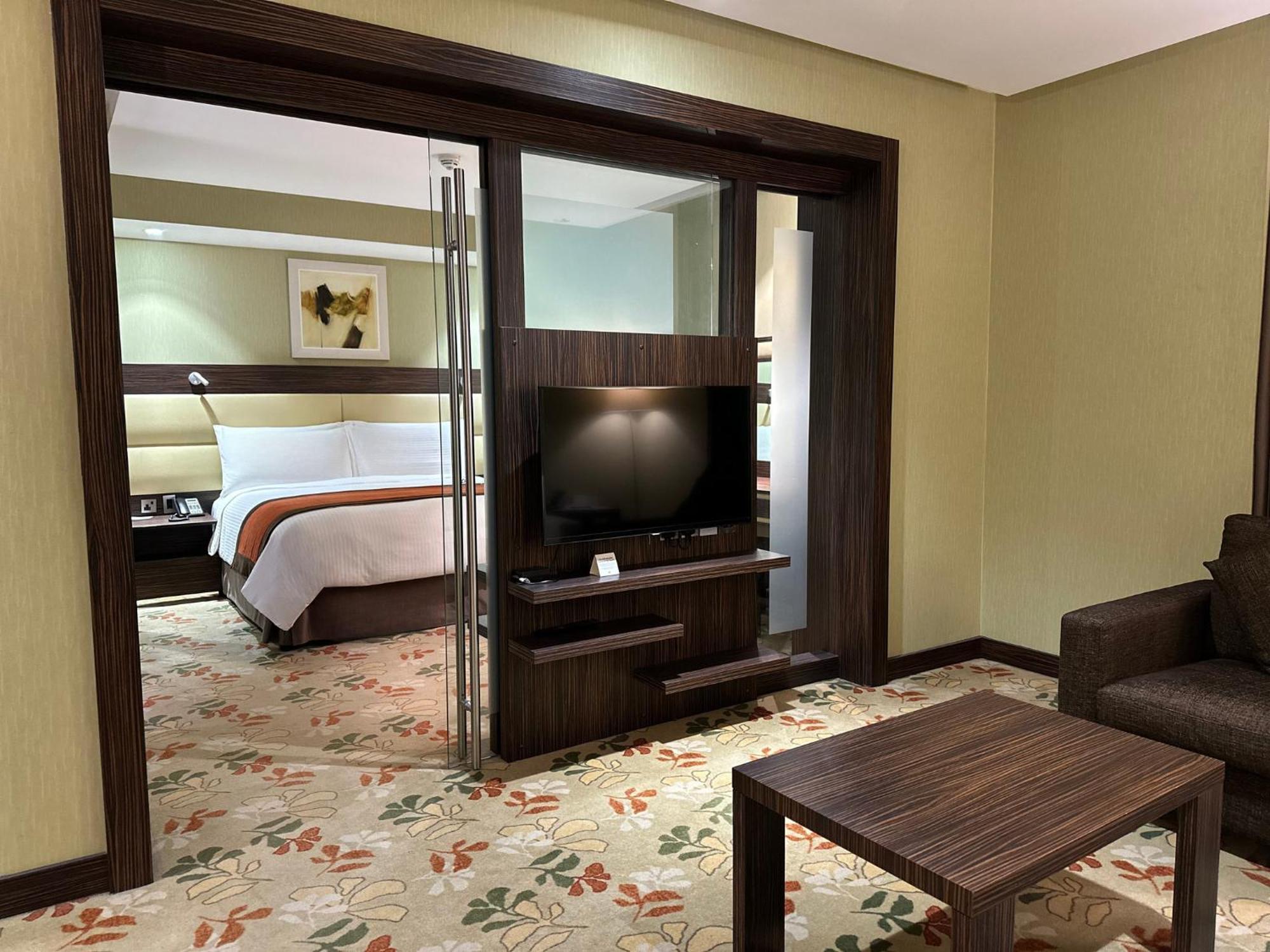 כוויית Crowne Plaza Kuwait Al Thuraya City By Ihg מראה חיצוני תמונה